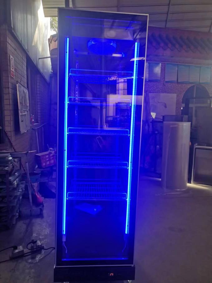 R290 Frigorífico vertical de porta única, frigorífico comercial com display de bebidas 2