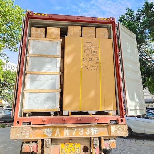 mais recente caso da empresa sobre 1*40HQ contêiner de multideck frigorífico aberto &amp; freezer ilha &amp; porta de vidro vertical frigorífico / freezer para o cliente da Nigéria
