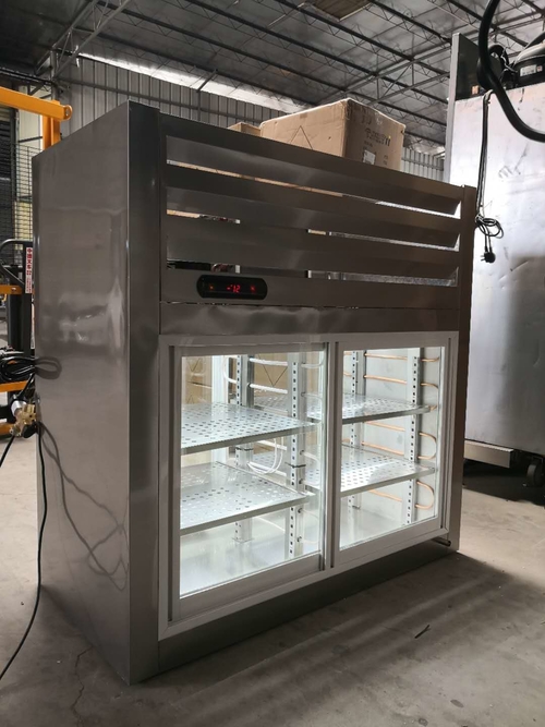 mais recente caso da empresa sobre refrigerador personalizado da entrega do alimento do tampo da mesa para o mercado de Malásia