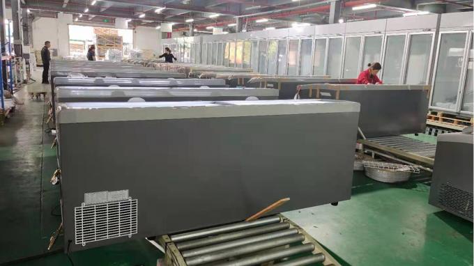 Guangzhou Yixue Commercial Refrigeration Equipment Co., Ltd. linha de produção da fábrica 4