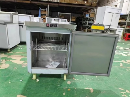 Tabela de balcão de estilo americano de aço inoxidável de porta única sob o balcão 110V/60Hz