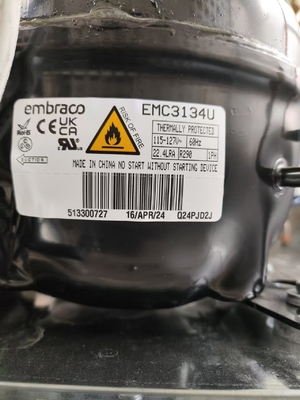 Frigorífico comercial vertical Frigorífico de pernas de bala Marinha Frigorífico de cozinha personalizado Congelador com 120V / 60Hz