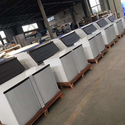 Guangzhou fabrica 500kg a 1000kg máquina de fabricação de cubos de gelo comercial com refrigeração do ventilador CE para fábrica de gelo e clube