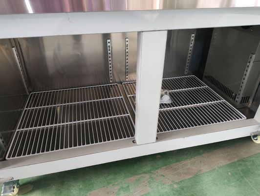 Sob o balcão frigorífico para restaurante mesa de trabalho comercial com porta de vidro