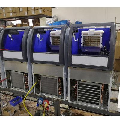 O quadrado cristalino dá forma ao fabricante comercial do cubo de gelo 220V